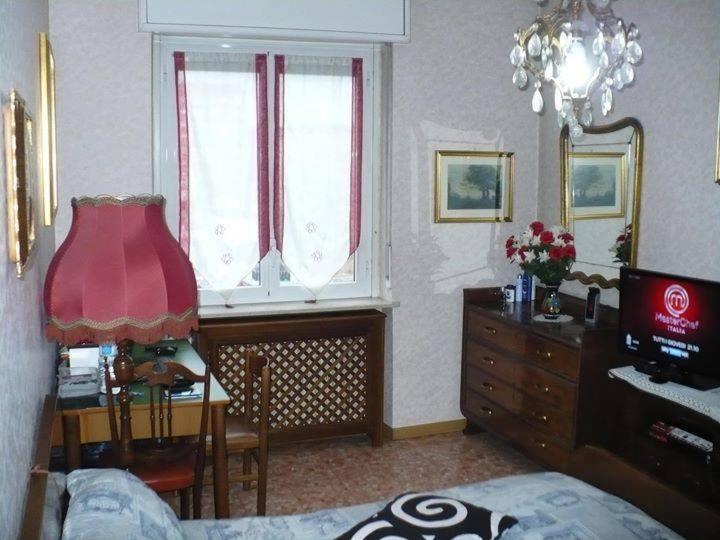 ホテル Suzzani House ミラノ エクステリア 写真